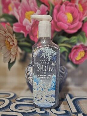 NWT DISCONTINUED Bath & Body Works Fresh Sparkling Snow Creamy Luxe Hand Soap